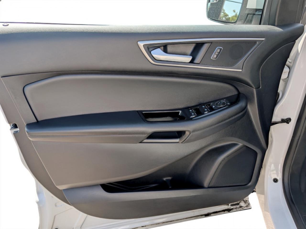 2018 Ford Edge SEL  **CANADIAN TOURING PACKAGE** Photo