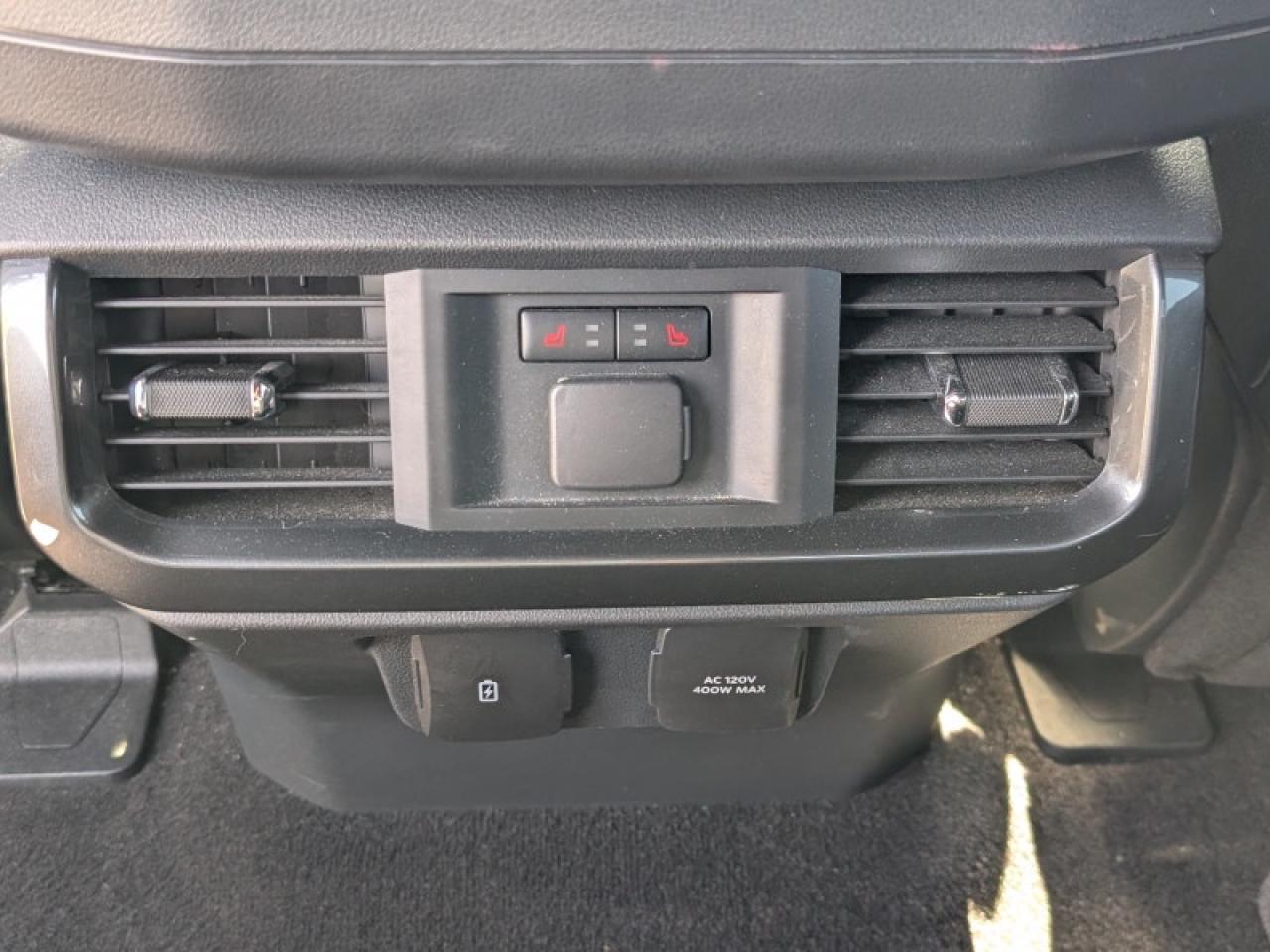2022 Ford F-150 Lariat  **PANO ROOF - PWR RUNNERS** Photo