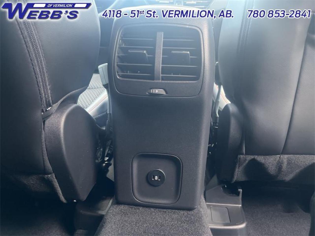 2025 Ford Escape ST-Line Select Photo5