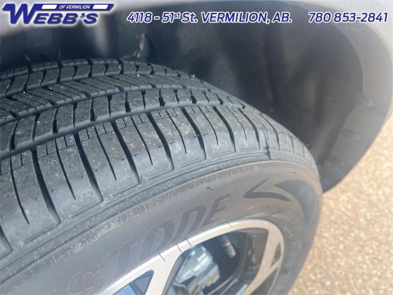 2025 Ford Escape ST-Line Select Photo5