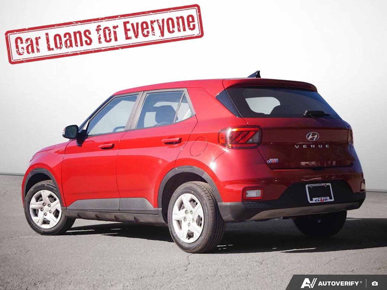 2021 Hyundai Venue Essential Photo3