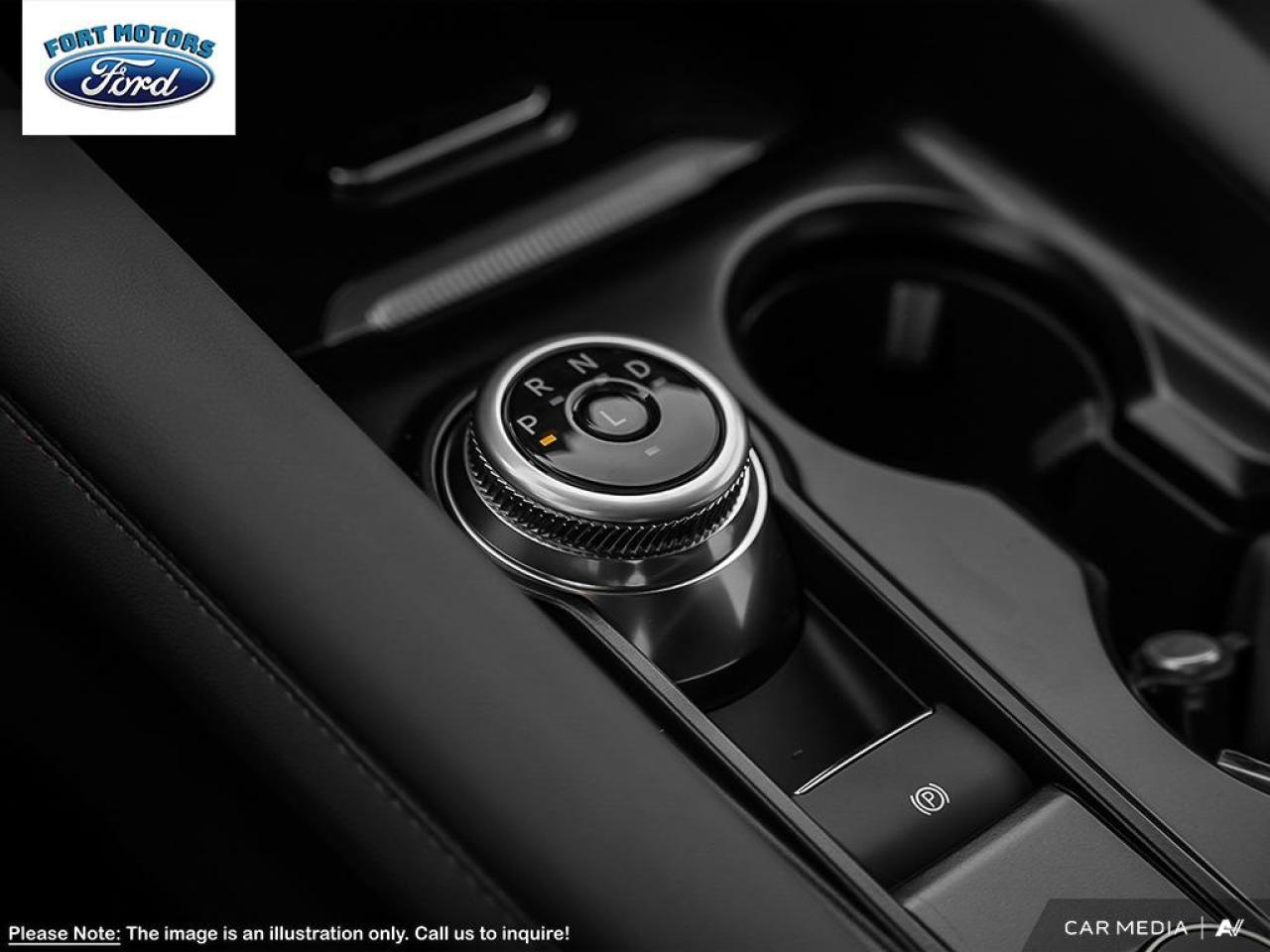 2025 Ford Explorer Active Photo5