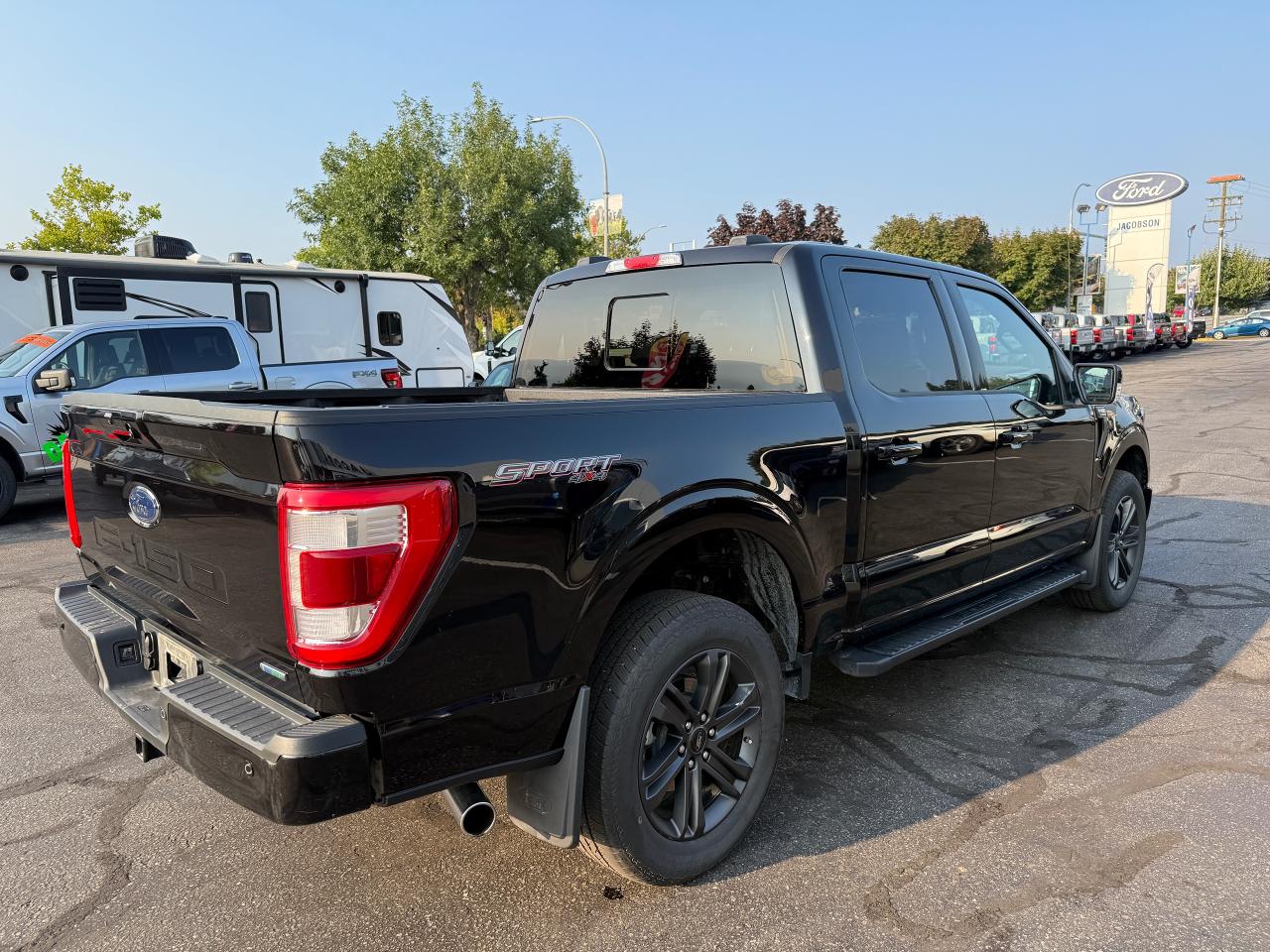 2023 Ford F-150 Lariat Photo