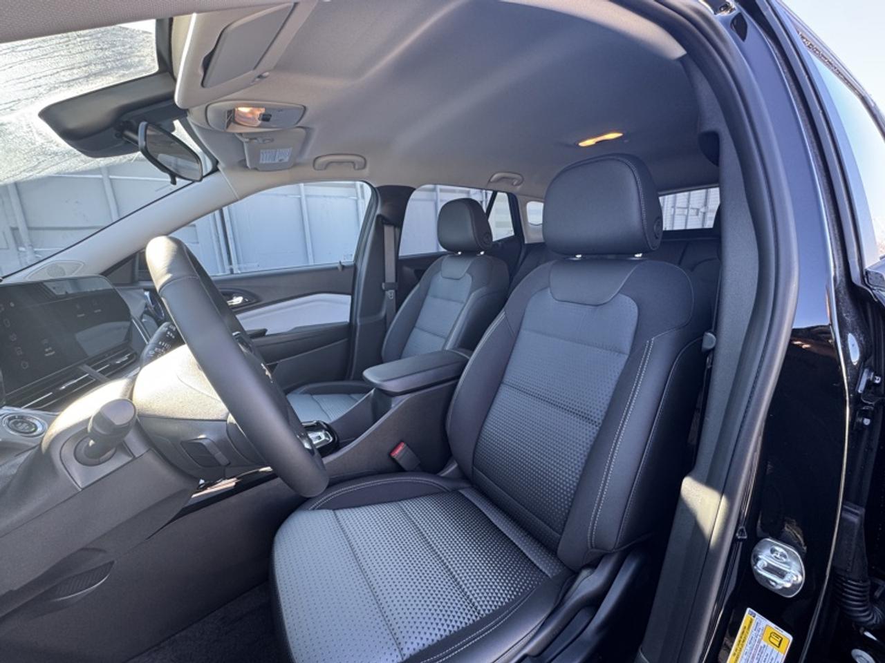 2026 Chevrolet Trax LT  - Heated Seats -  Remote Start Photo