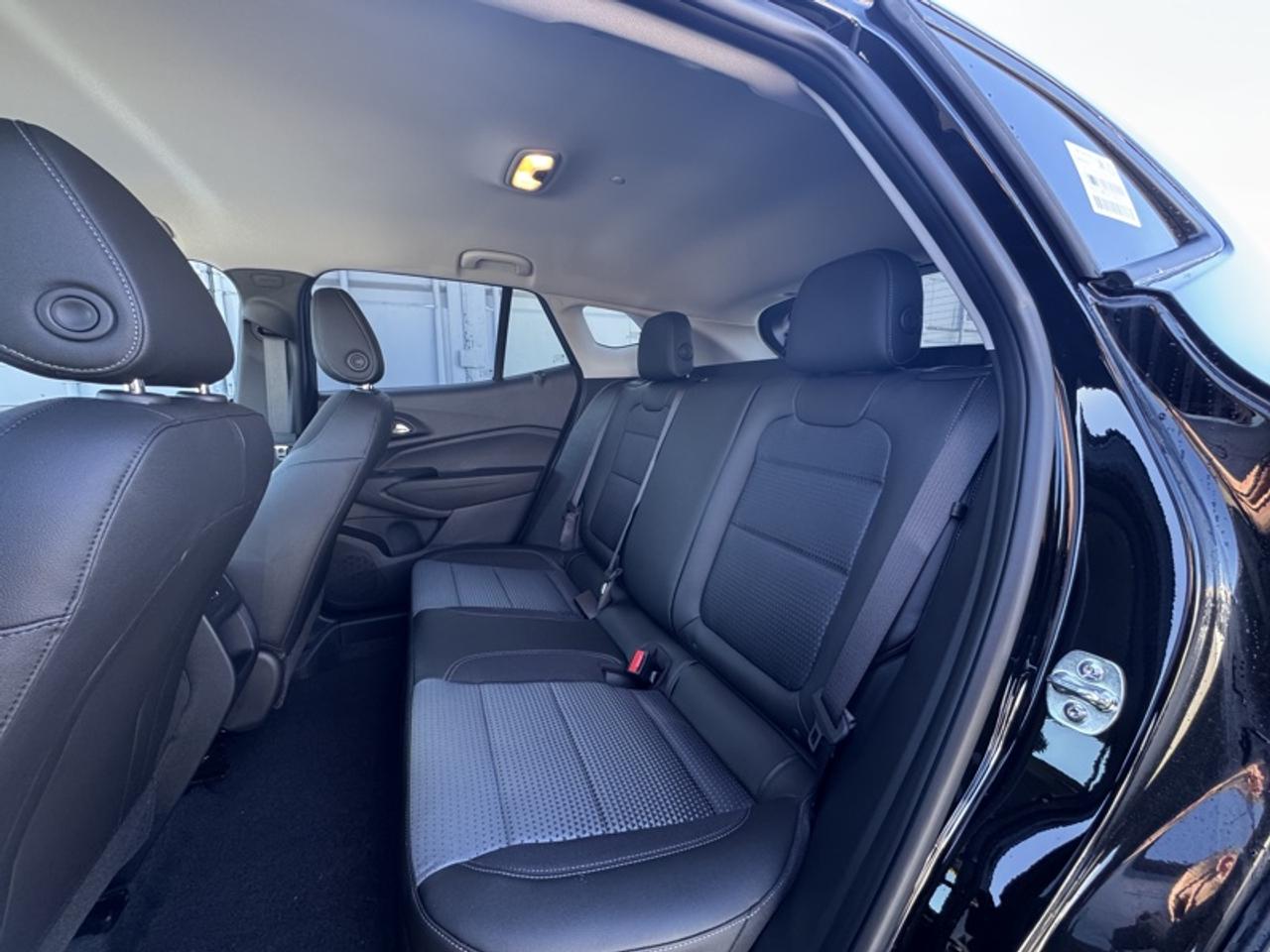 2026 Chevrolet Trax LT  - Heated Seats -  Remote Start Photo