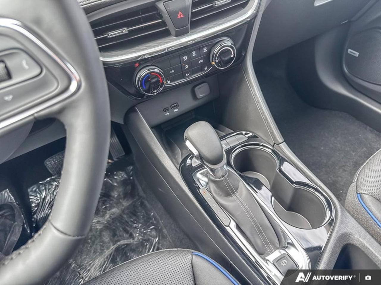 2026 Buick Encore GX Sport Touring Photo
