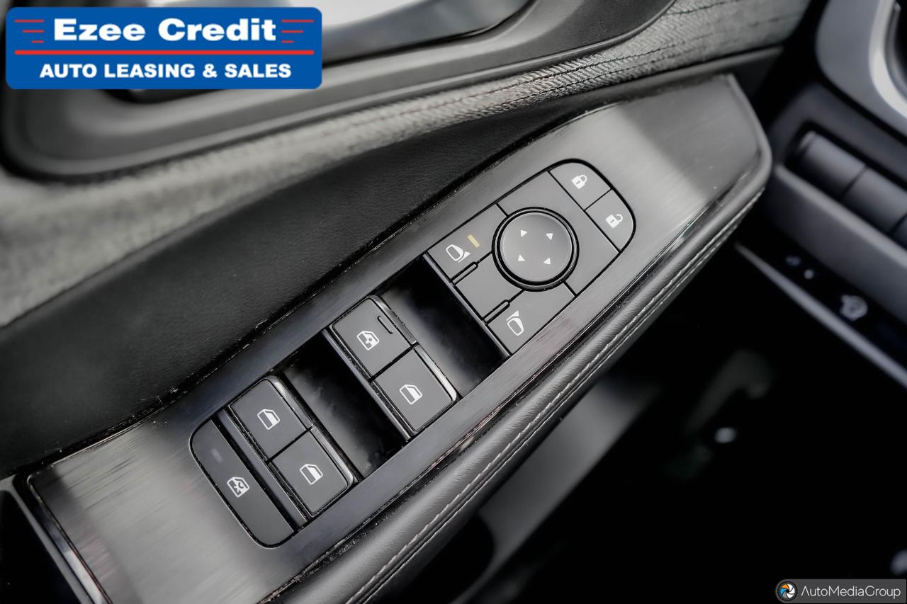 2023 Nissan Rogue SV Photo50