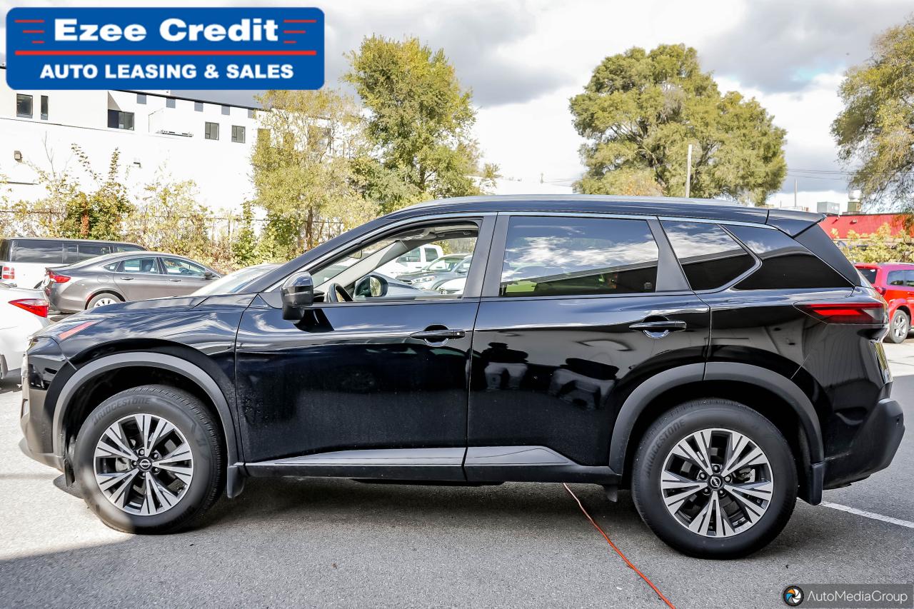 2023 Nissan Rogue SV Photo38