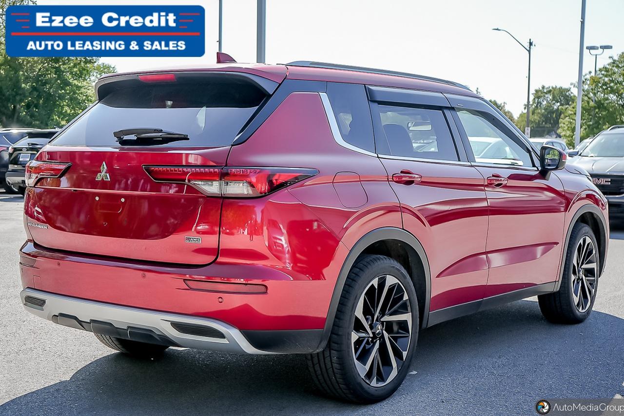 2022 Mitsubishi Outlander LE Photo5