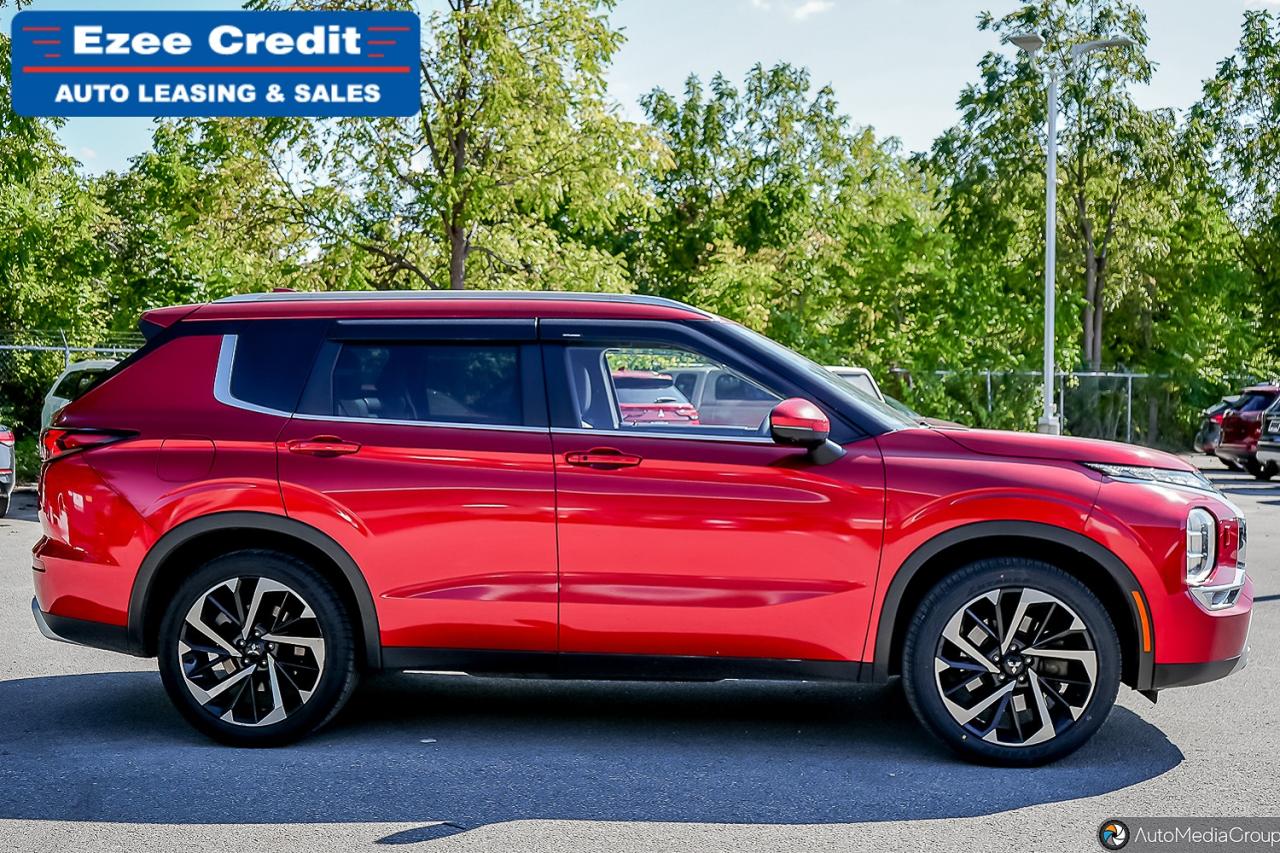 2022 Mitsubishi Outlander LE Photo4