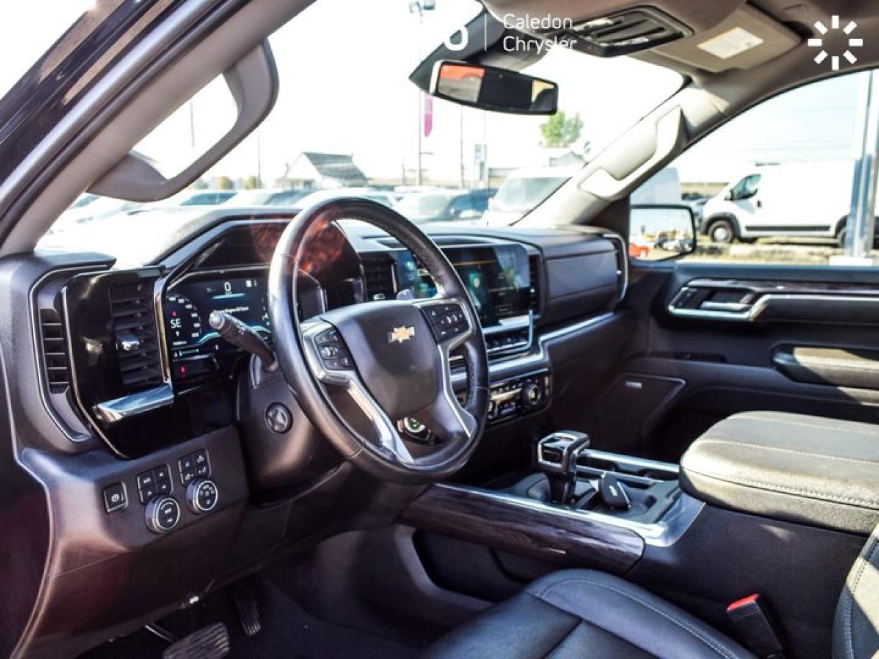 2023 Chevrolet Silverado 1500 LTZ 4WD Crew Cab 147" 5.3L  Leather Seats 13.4"HD Display Lane Assist Photo