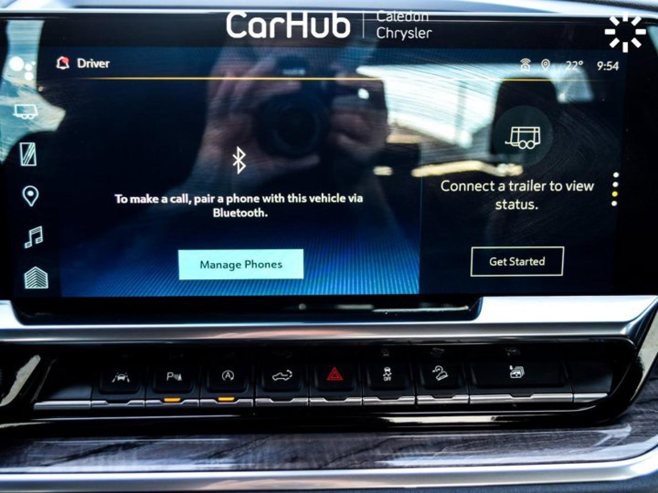 2023 Chevrolet Silverado 1500 LTZ 4WD Crew Cab 147" 5.3L  Leather Seats 13.4"HD Display Lane Assist Photo