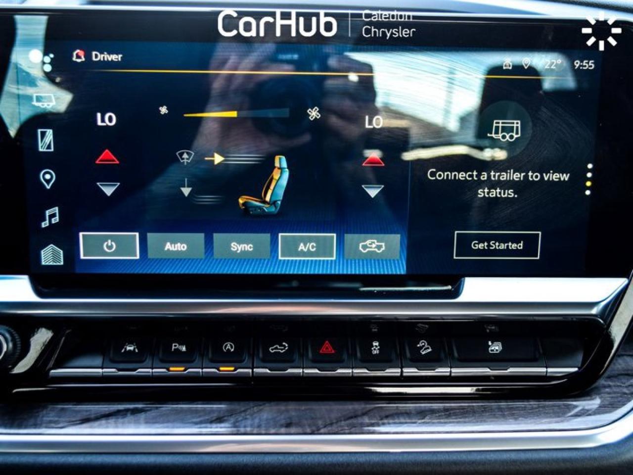 2023 Chevrolet Silverado 1500 LTZ 4WD Crew Cab 147" 5.3L  Leather Seats 13.4"HD Display Lane Assist Photo