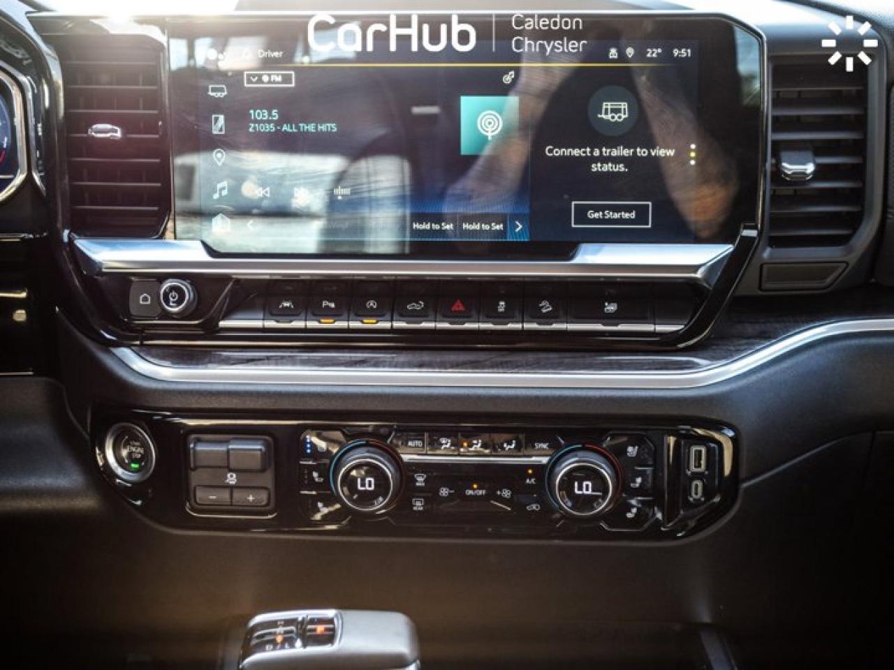 2023 Chevrolet Silverado 1500 LTZ 4WD Crew Cab 147" 5.3L  Leather Seats 13.4"HD Display Lane Assist Photo