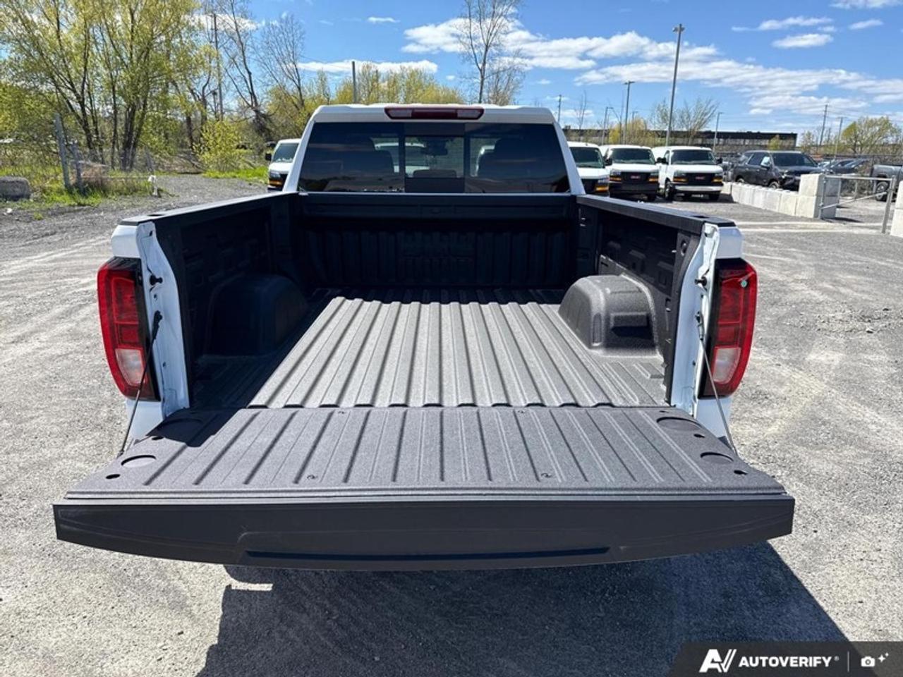 2026 GMC Sierra 1500 ELEVATION Photo