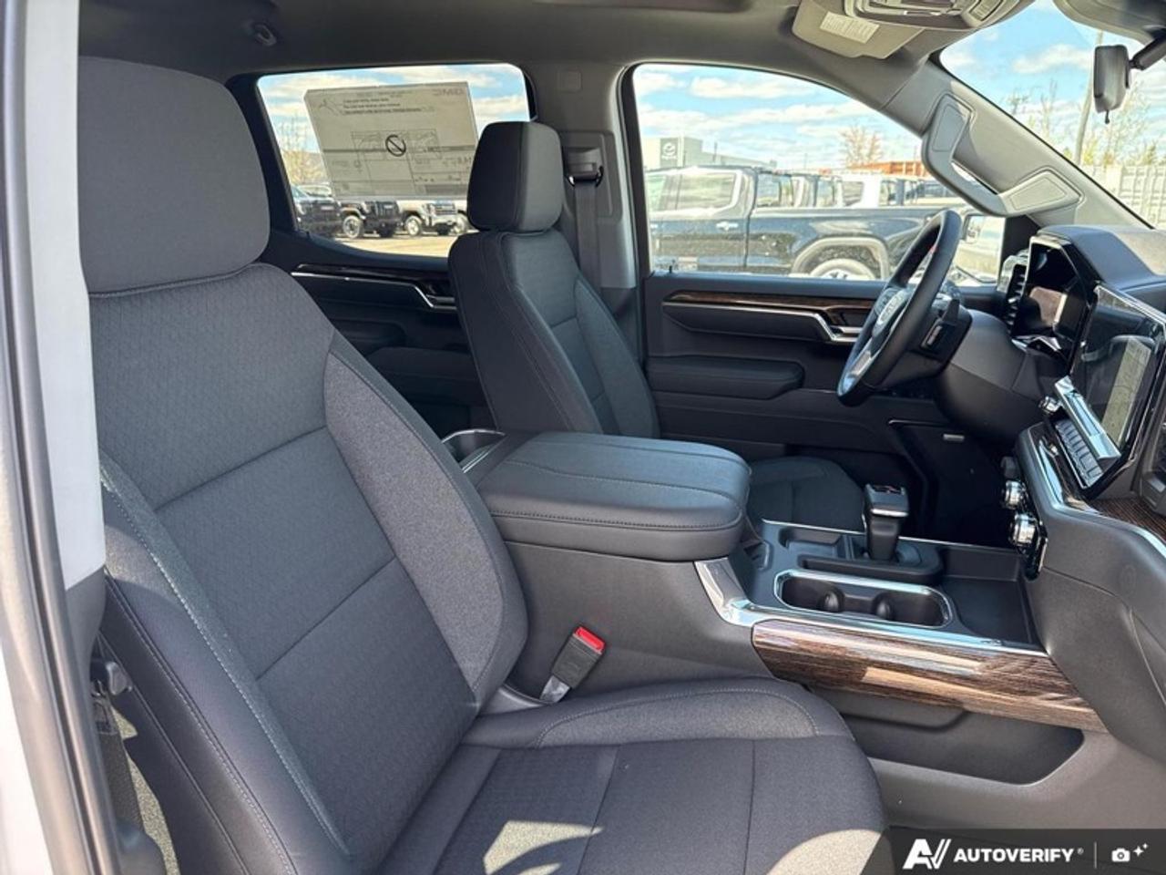 2026 GMC Sierra 1500 ELEVATION Photo