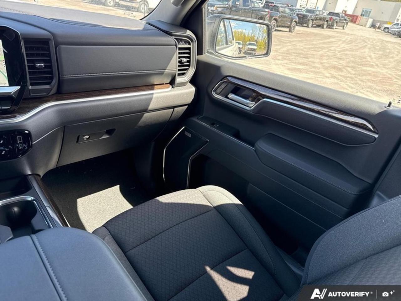 2026 GMC Sierra 1500 ELEVATION Photo