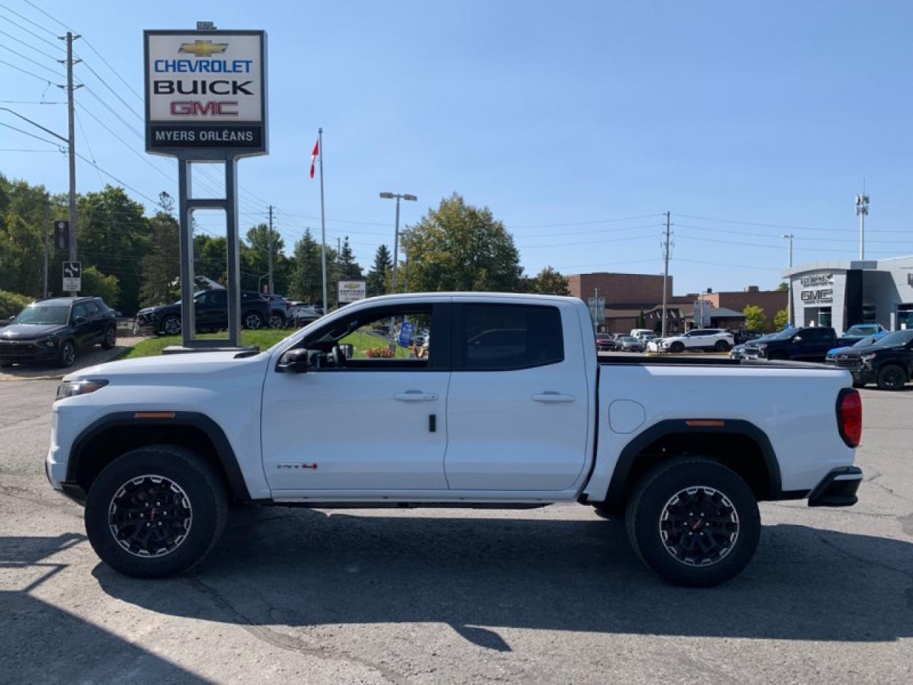 2026 GMC Canyon AT4  - Leather Seats Photo