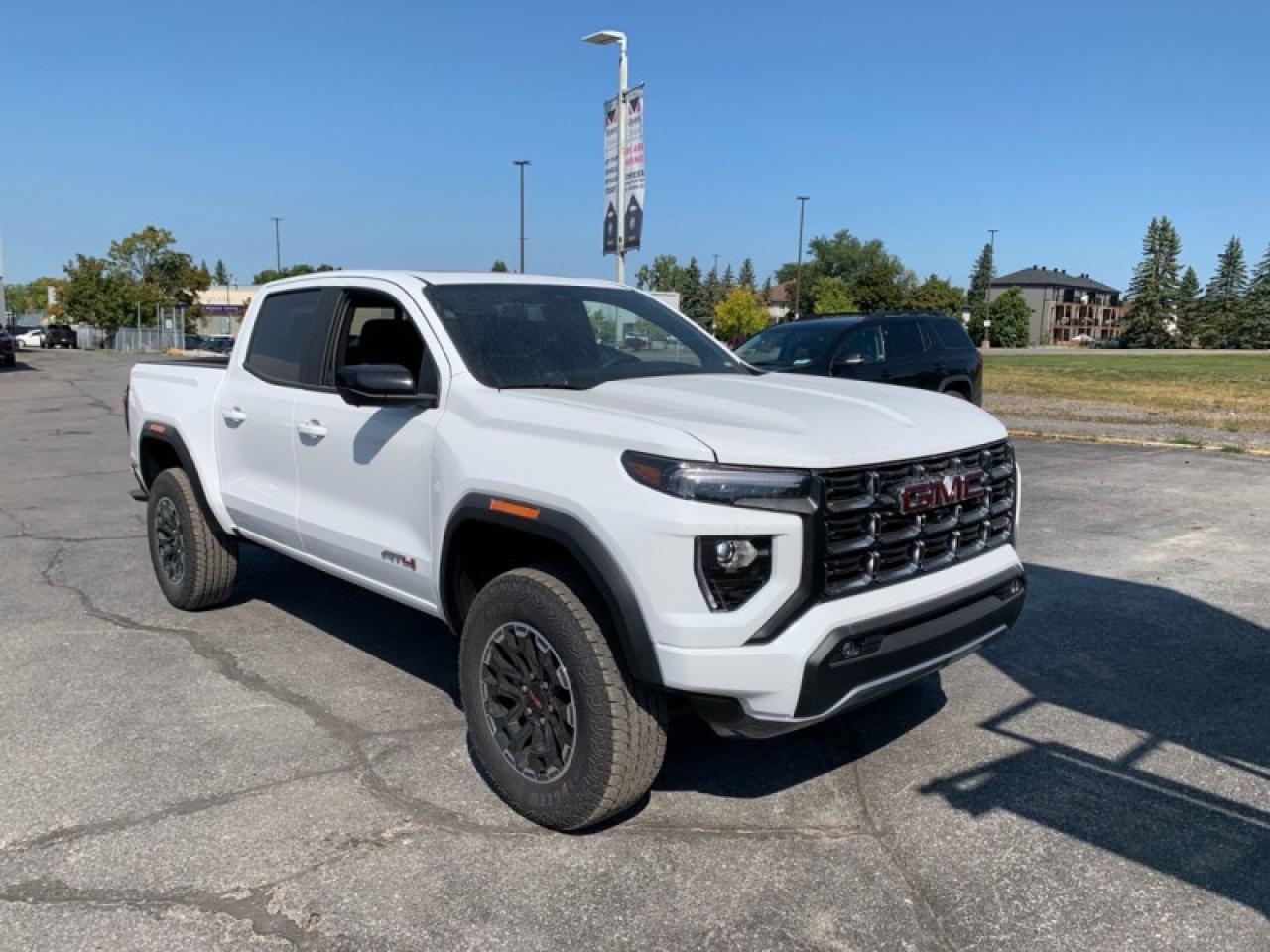 2026 GMC Canyon AT4  - Leather Seats Photo