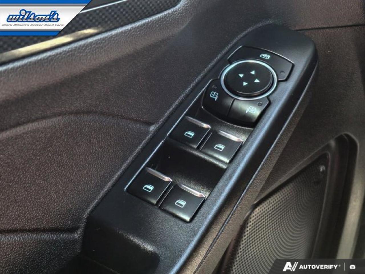 2024 Ford Escape ST-Line Hybrid AWD | Heated Seats + Steering | Remote Start | Split Leather | and More ! Photo