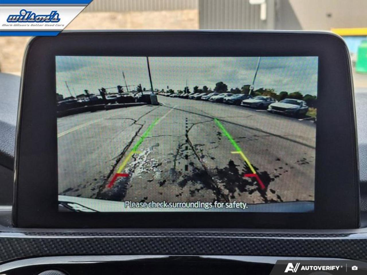 2024 Ford Escape ST-Line Hybrid AWD | Heated Seats + Steering | Remote Start | Split Leather | and More ! Photo