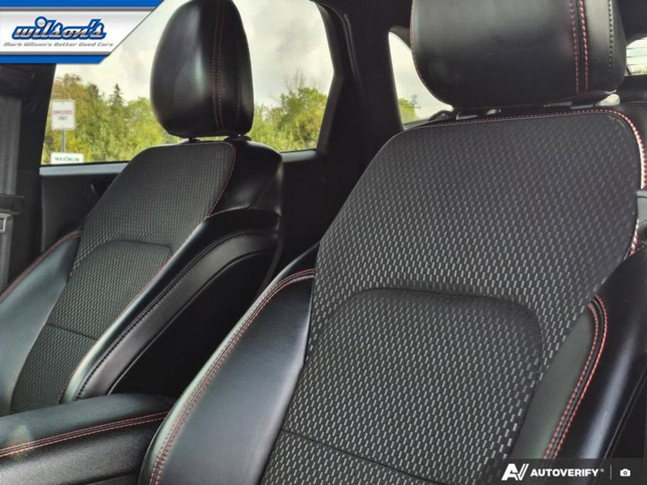 2024 Ford Escape ST-Line Hybrid AWD | Heated Seats + Steering | Remote Start | Split Leather | and More ! Photo