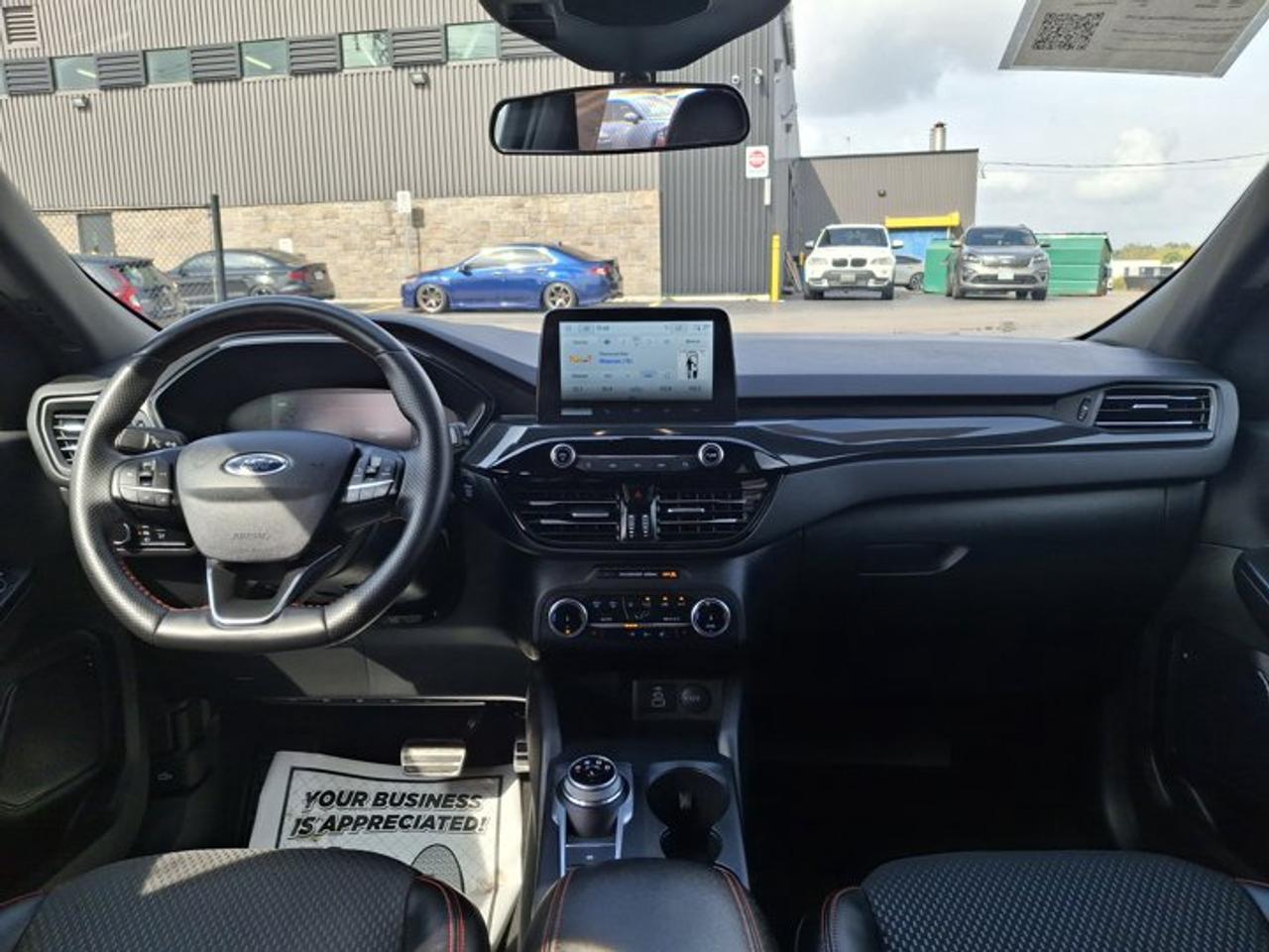 2024 Ford Escape ST-Line Hybrid AWD | Heated Seats + Steering | Remote Start | Split Leather | and More ! Photo