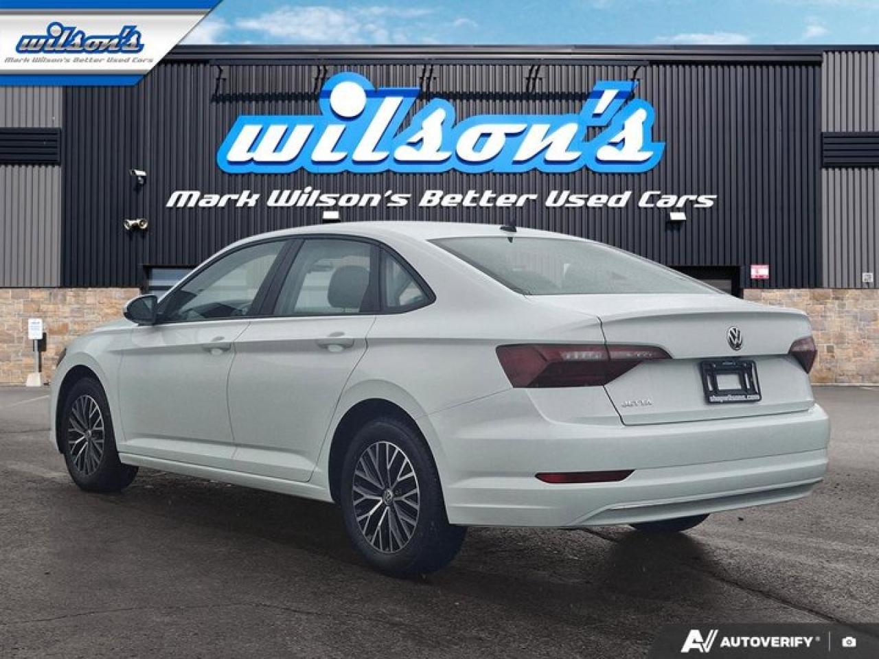 2021 Volkswagen Jetta Comfortline | Heated Seats | CarPlay + Android | Rear Camera | Alloy Wheels and More ! Photo2