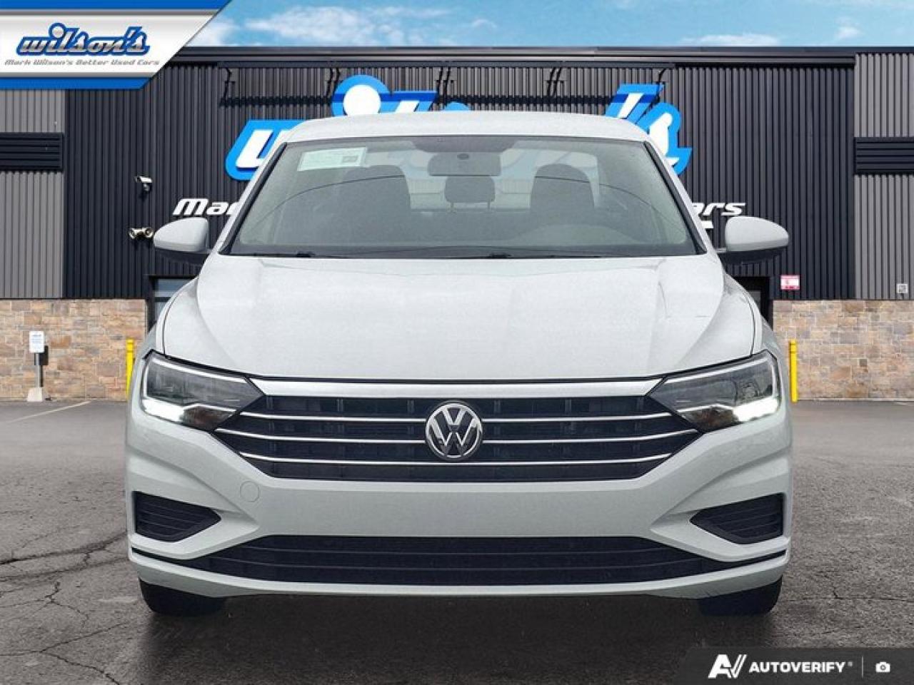 2021 Volkswagen Jetta Comfortline | Heated Seats | CarPlay + Android | Rear Camera | Alloy Wheels and More ! Photo