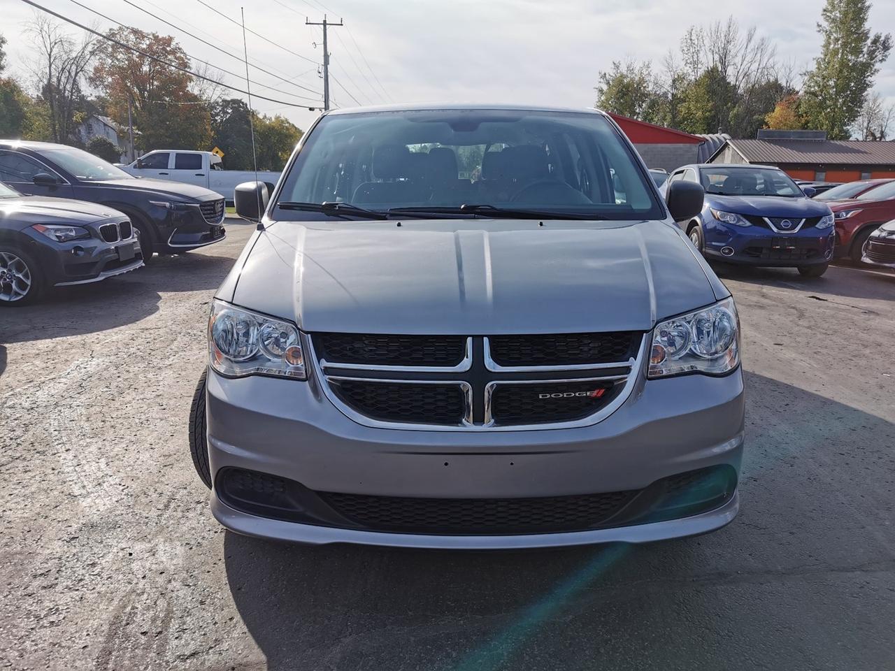 2020 Dodge Grand Caravan SE Photo