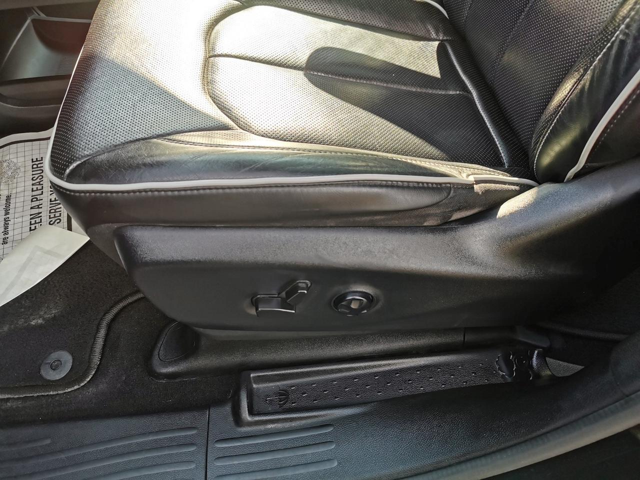 2022 Chrysler Pacifica Hybrid Limited Photo