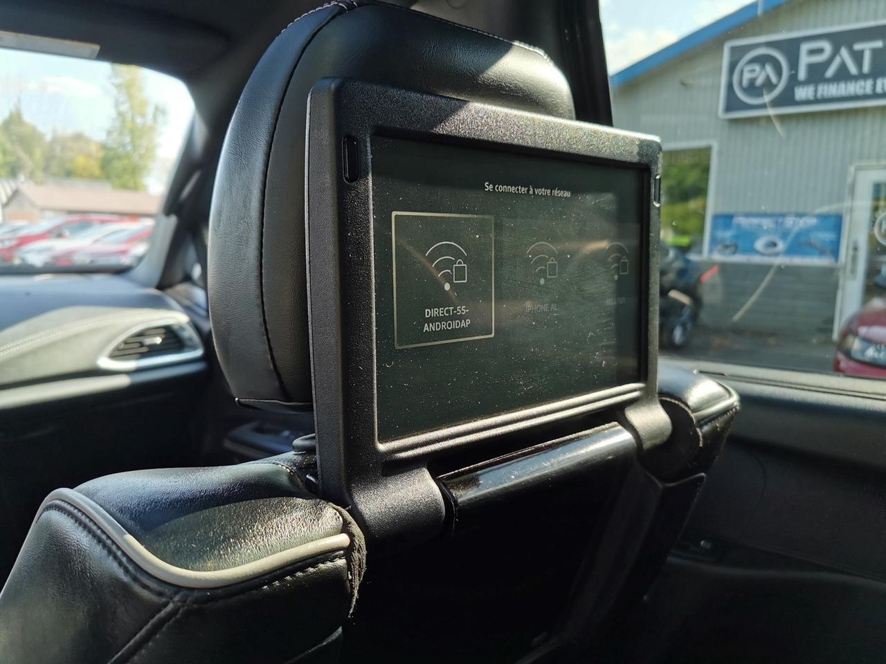 2022 Chrysler Pacifica Hybrid Limited Photo