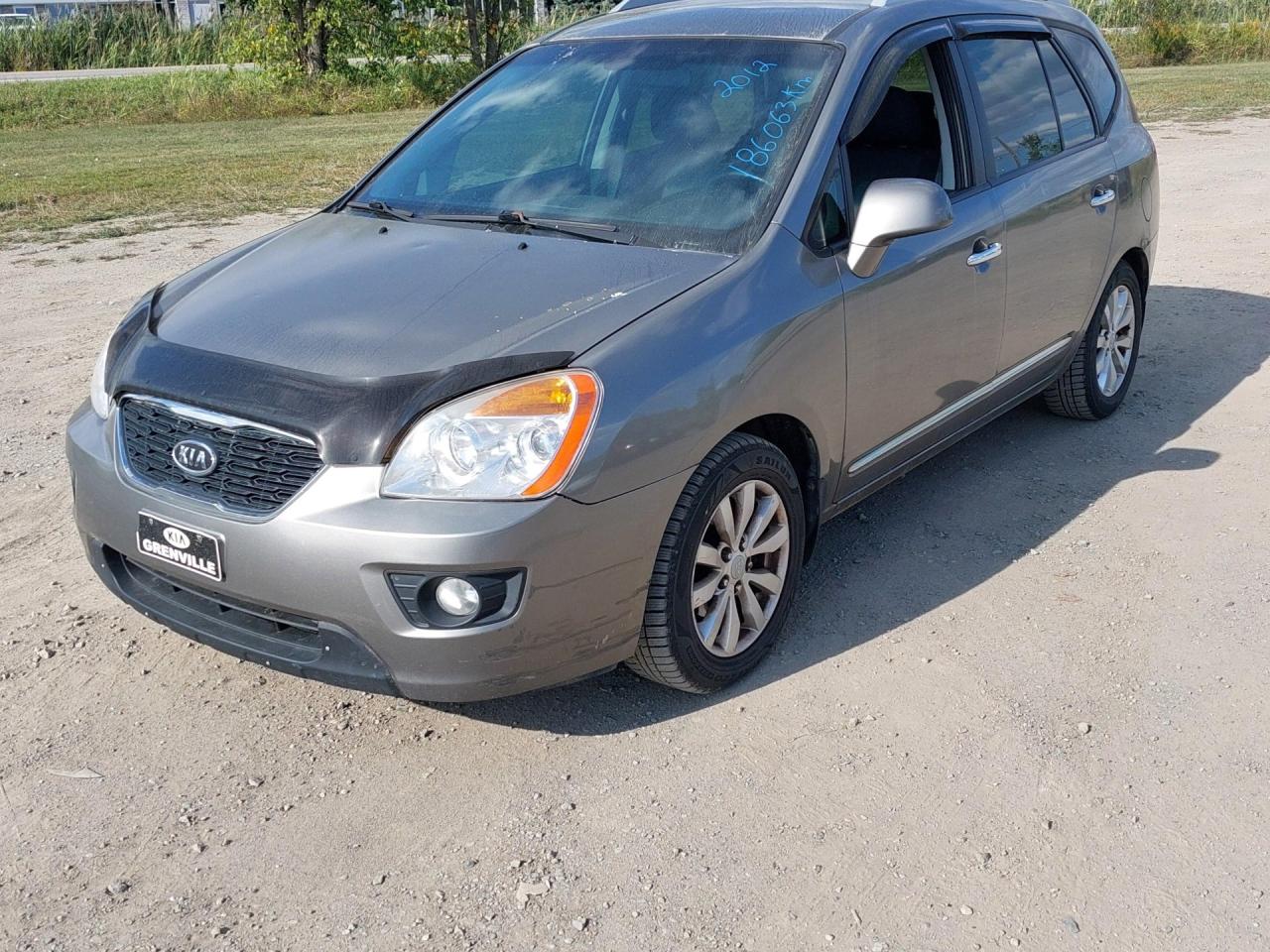 Used 2012 Kia Rondo LX V6 for sale in Gatineau, QC