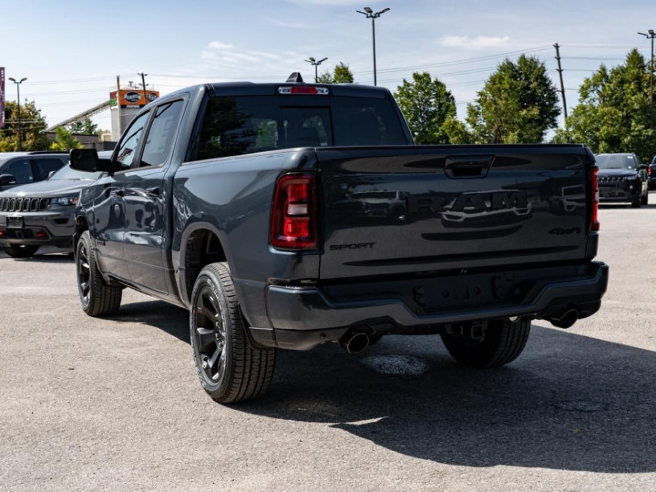 2026 RAM 1500 SPORT Photo4