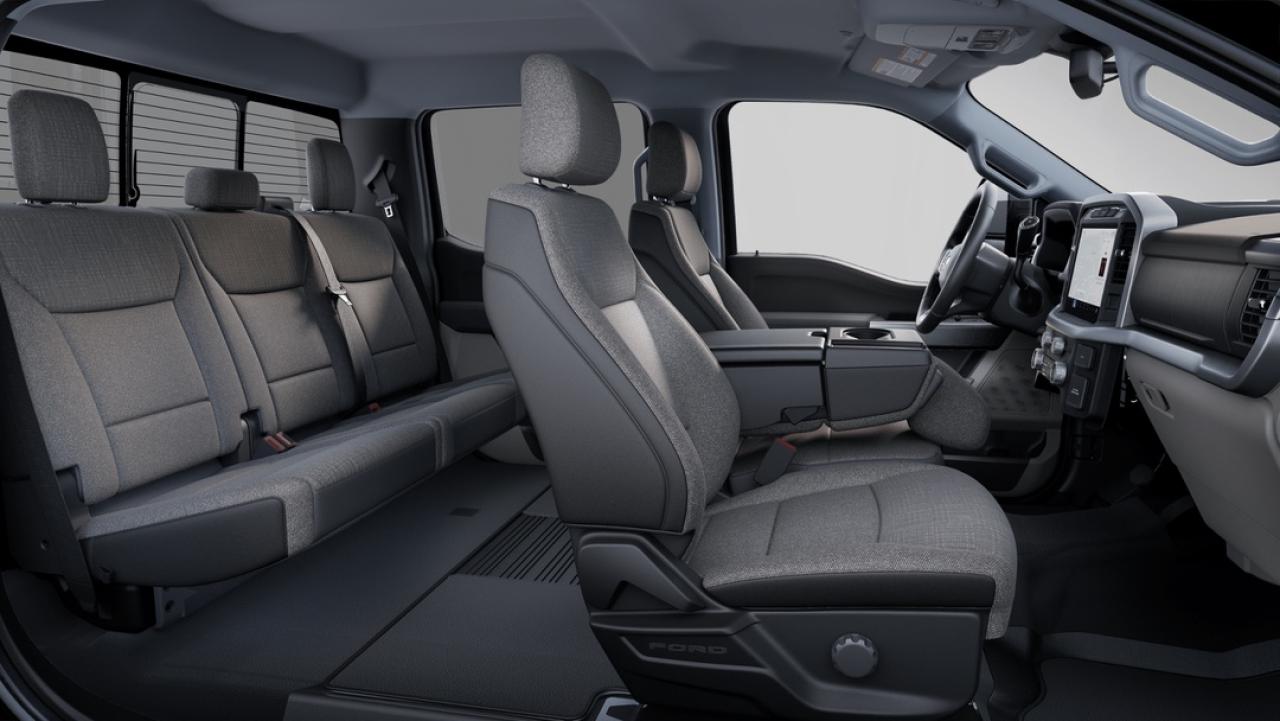 2025 Ford F-150 XLT Photo