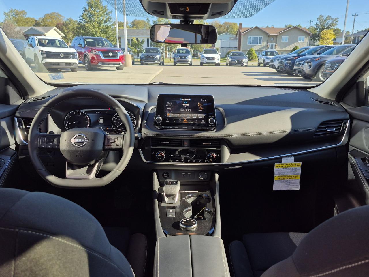 2026 Nissan Rogue S Photo12