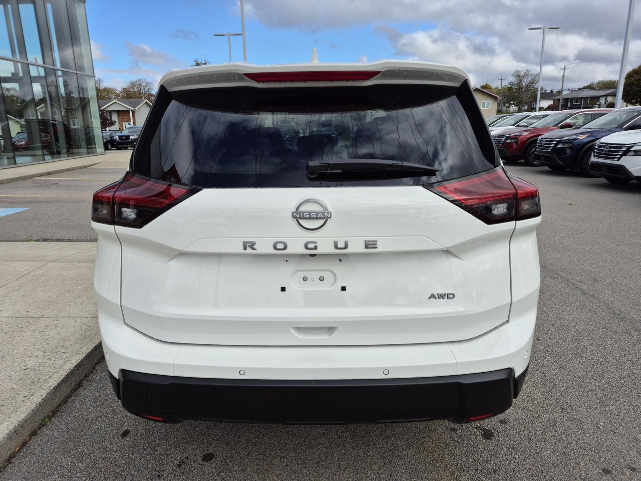 2026 Nissan Rogue S Photo
