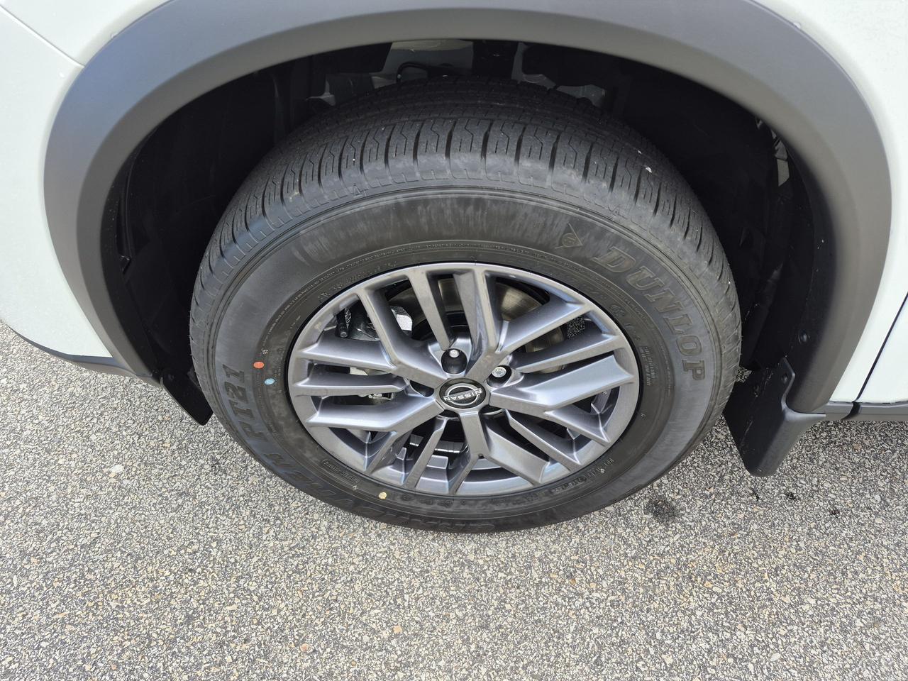2026 Nissan Rogue S Photo