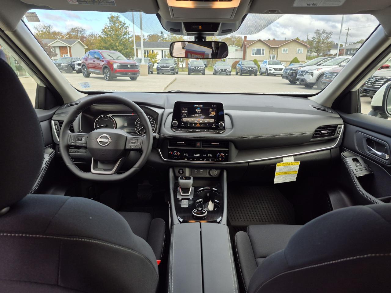 2026 Nissan Rogue S Photo12