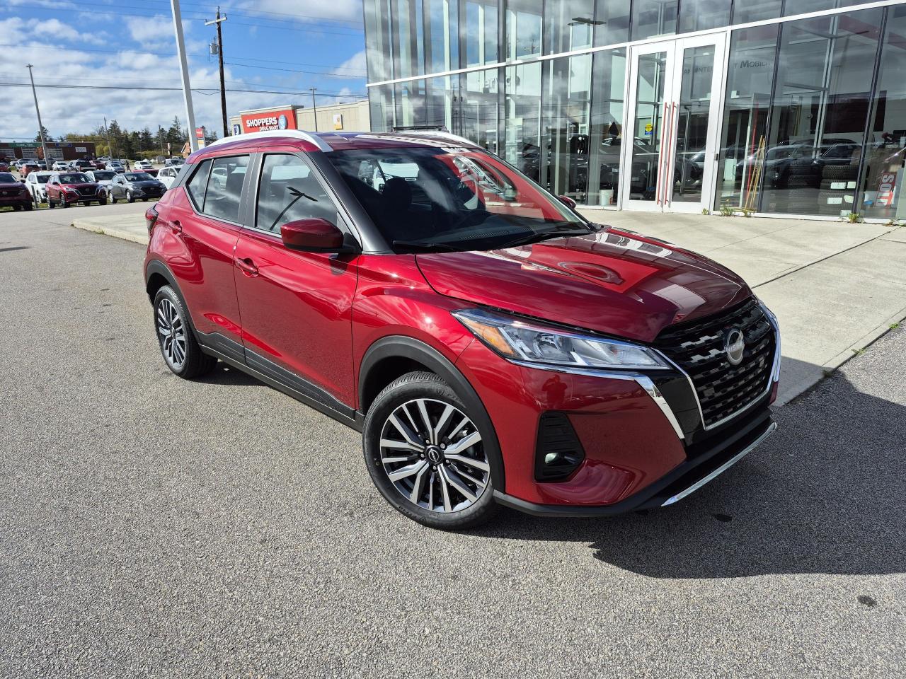 2025 Nissan Kicks Play SV FWD Photo1