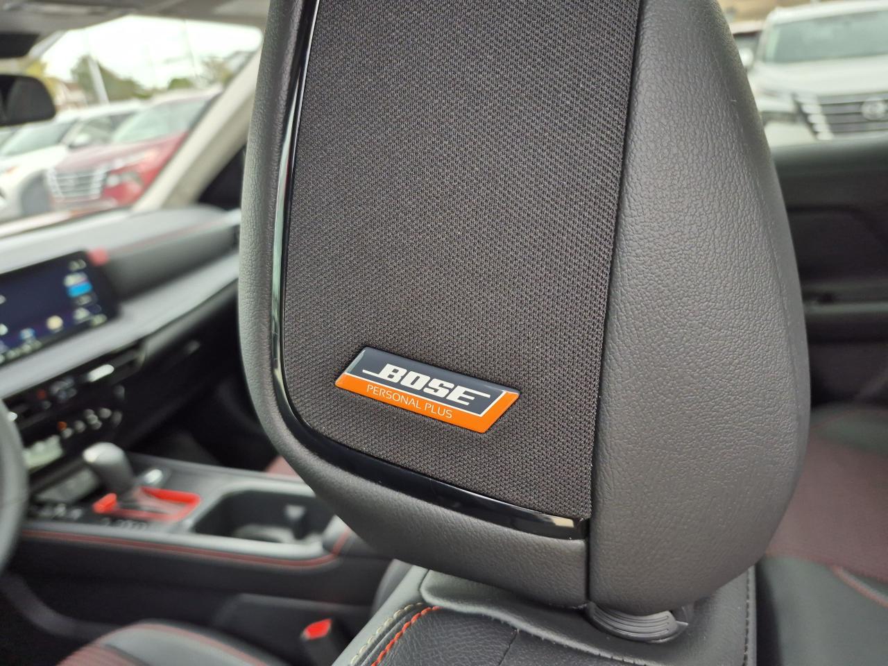 2026 Nissan Kicks SR PREMIUM Photo13