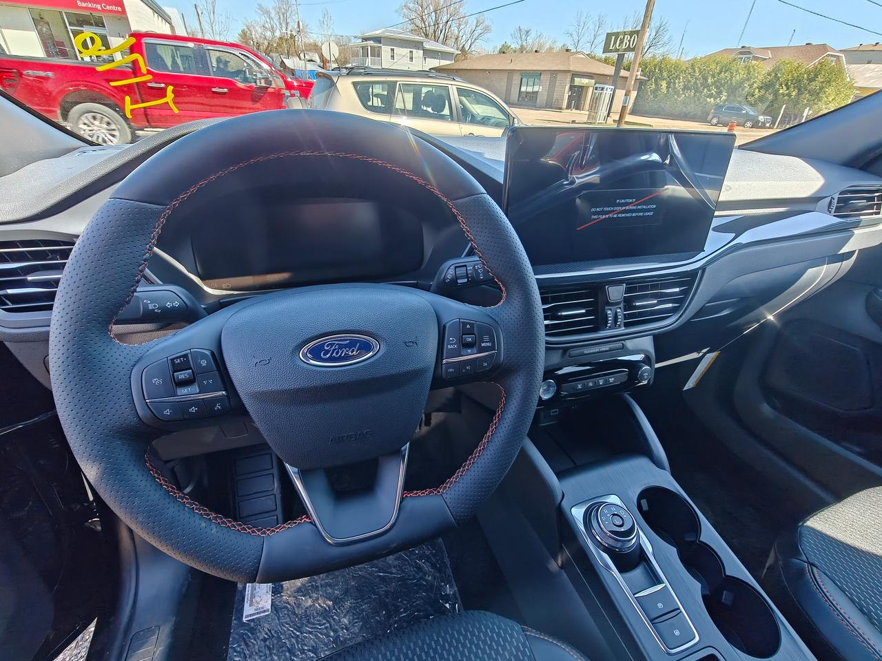 2025 Ford Escape ST-Line AWD Photo