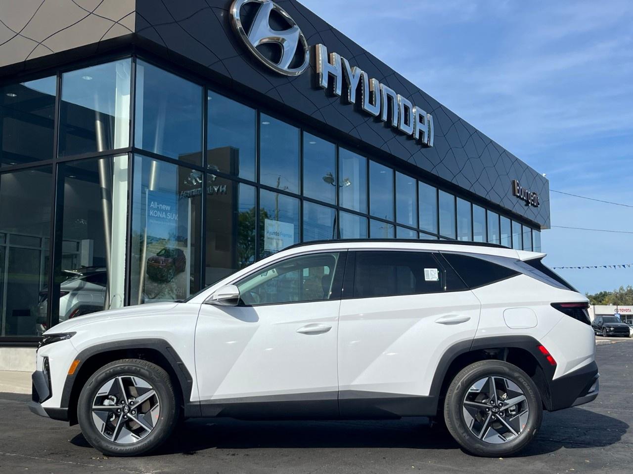 2026 Hyundai Tucson Preferred AWD w/Trend Pkg [TUCWDK2EPMTM] Photo2