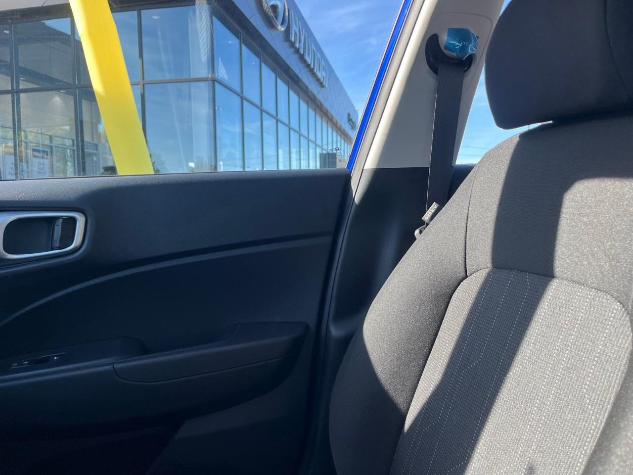 2026 Hyundai Venue Essential IVT w/Two-Tone Photo