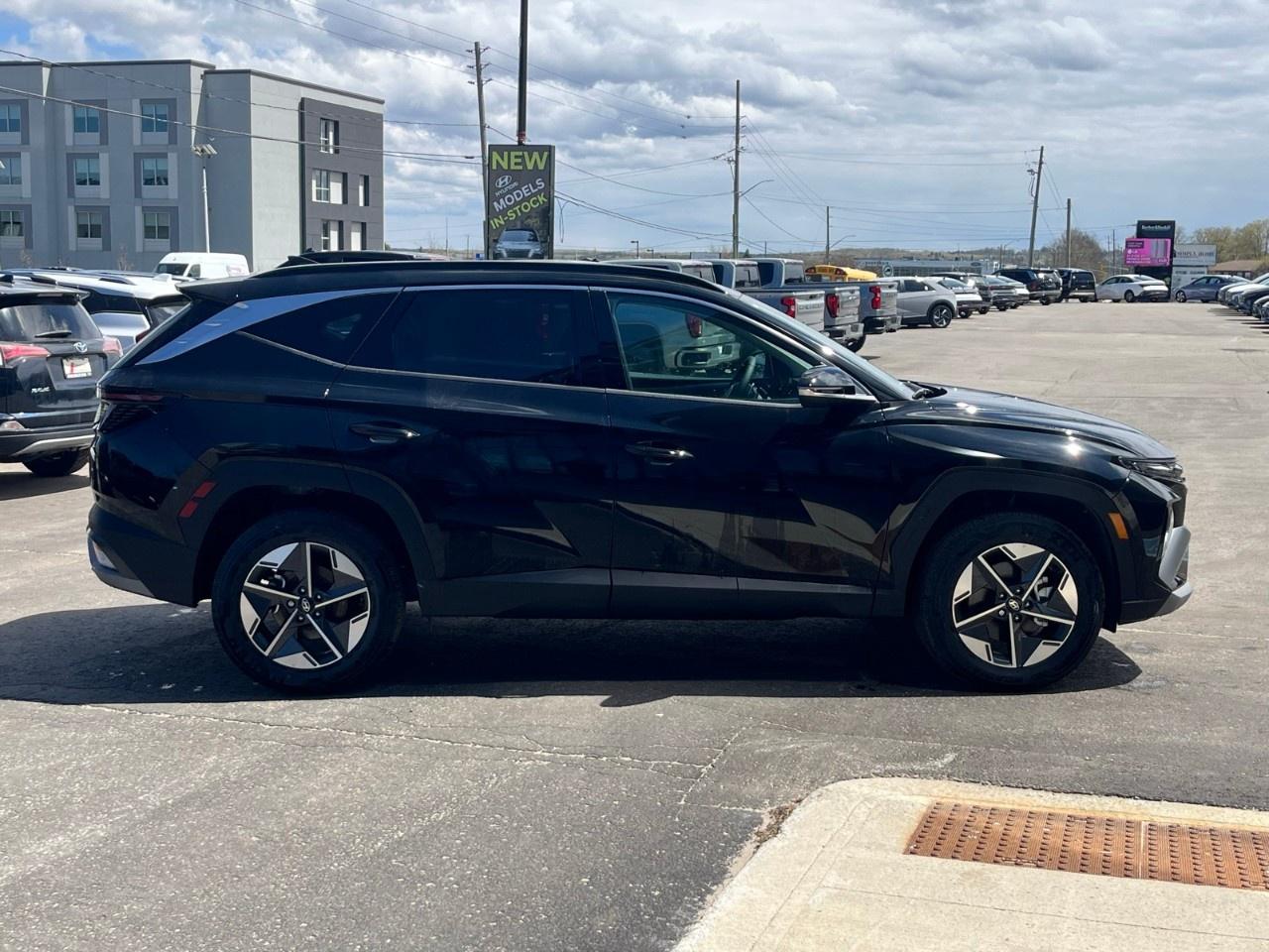 2026 Hyundai Tucson Preferred AWD w/Trend Pkg [TUCWDK2EPMTM] Photo