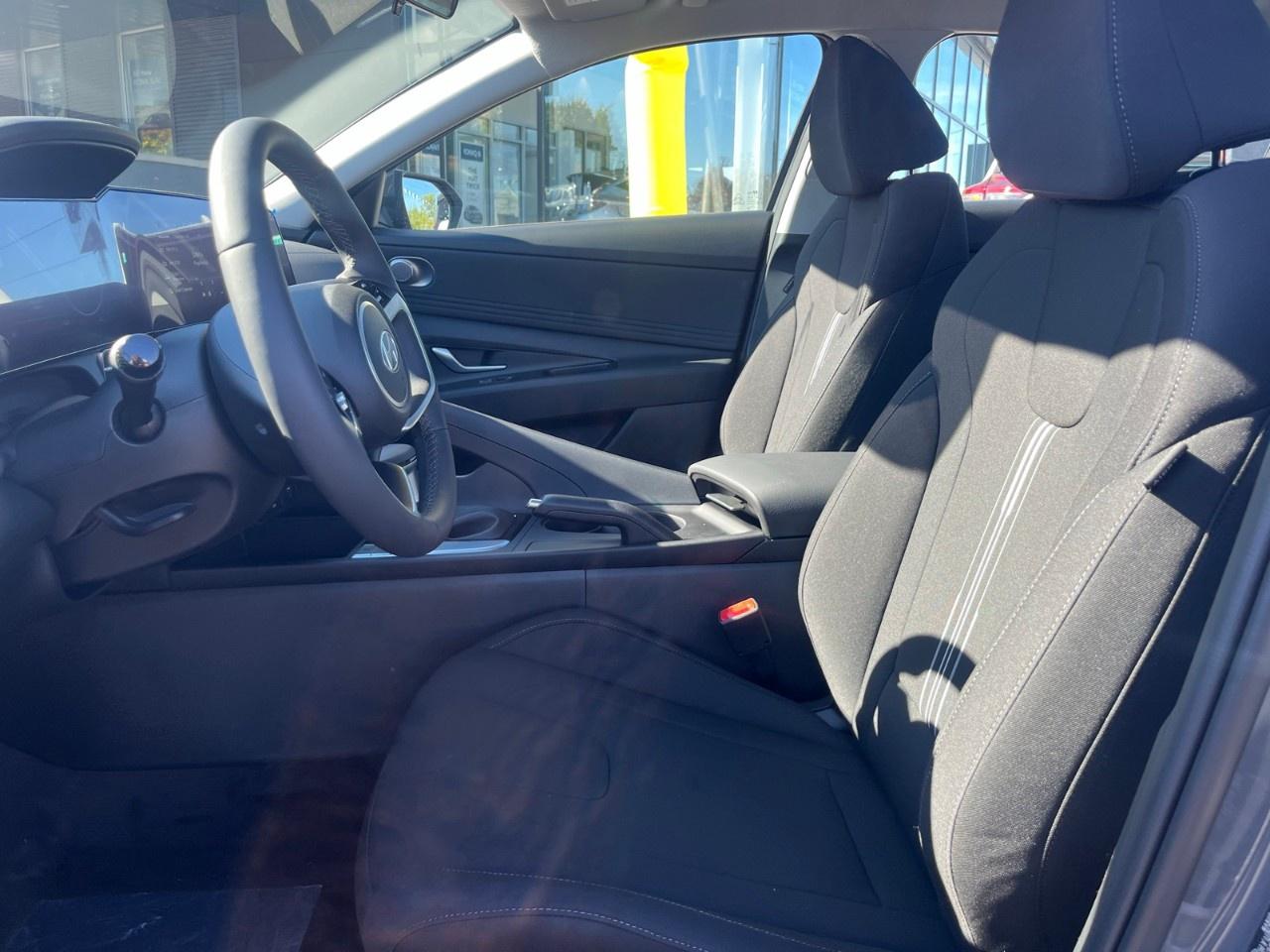 2025 Hyundai Elantra Preferred IVT w/Tech Pkg Photo