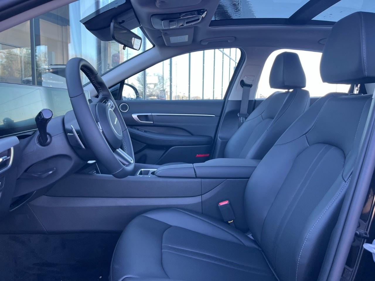 2026 Hyundai Sonata Hybrid Preferred-Trend FWD Photo