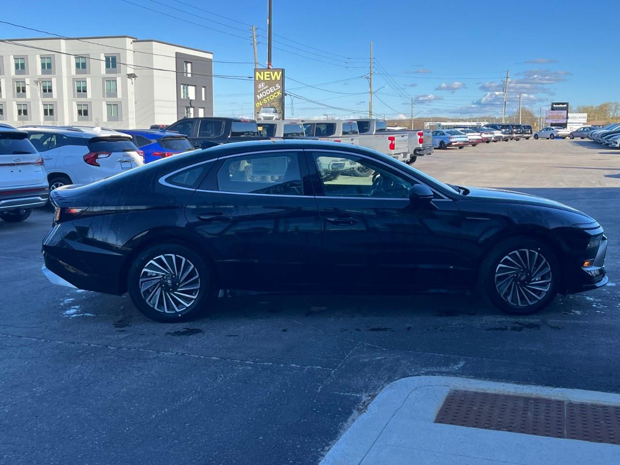 2026 Hyundai Sonata Hybrid Preferred-Trend FWD Photo