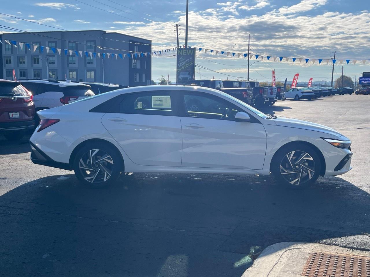 2025 Hyundai Elantra Preferred IVT w/Tech Pkg Photo