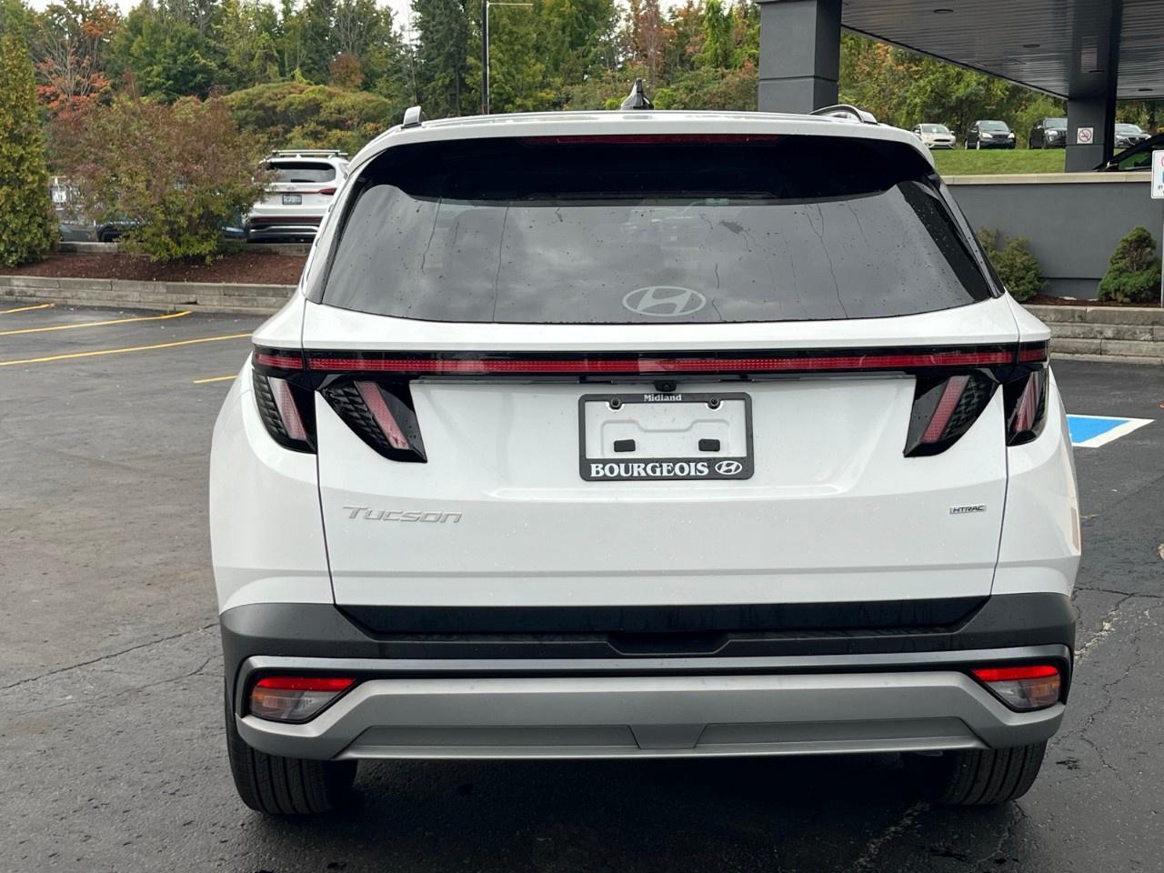 2025 Hyundai Tucson Preferred AWD w/Trend Pkg [TUCWDK2EPRTR] Photo4